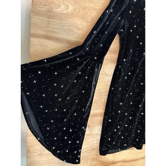 Cider Velvet V Neck Flare Bell Sleeve Sun Moon Celestial Dress Black SZ L - Picture 5 of 9
